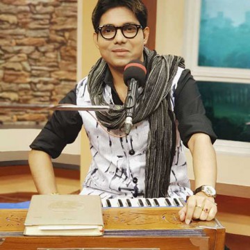 Sagnik Sen Live in Tv Show