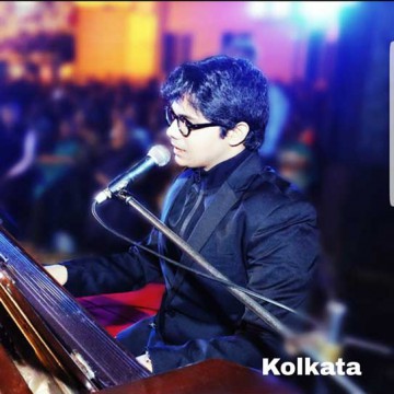 Sagnik Sen's Live Performance in kolkata
